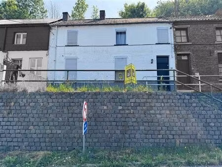 sous option - plus de visite - maison à rénover + jardin