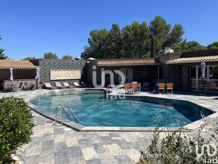 vente hôtel-restaurant 1 080 m²