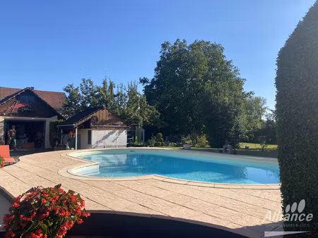 achat maison 10 pièces 205m² allenjoie 25490