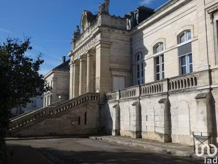 local d'activités à vendre