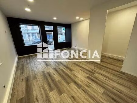 local commercial à louer