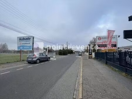 local commercial à vendre