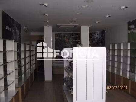 local commercial à louer