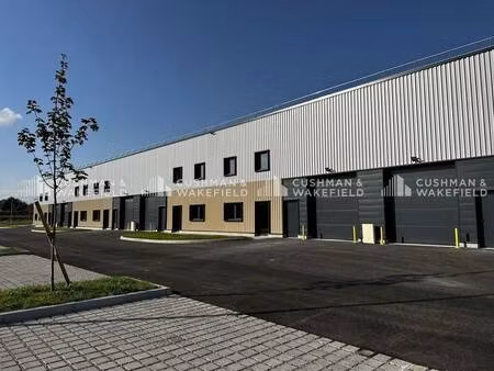 local d'activités à vendre