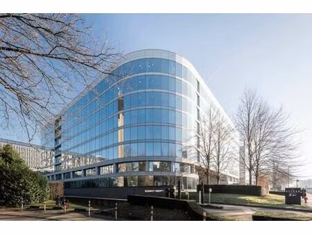 renovated offices to let as from 450 m² up to 7.000 m²