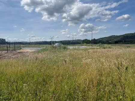 terrain saint uze 668 m2