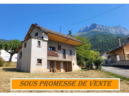 maison saint pierre d albigny 4 pièce(s) 60 m2