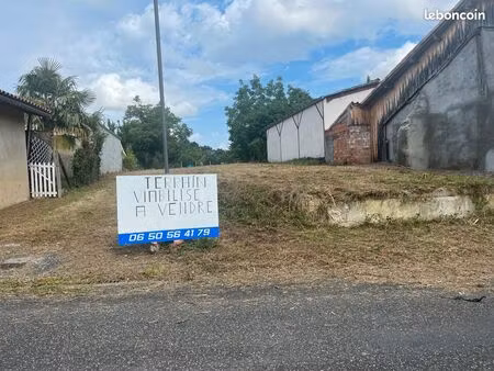 terrain constructible viabilisé centre ville l'isle en dodon 523m2