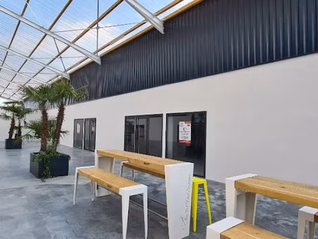 location locaux professionnels 65 m² à orthez (64300)  800 €