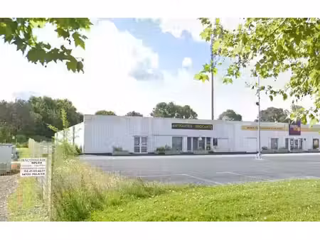 location locaux professionnels 0 pièces 750 m² à falaise (14700)  1 600 €