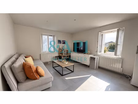 lugrin grand t2 rénové o petite copropriété