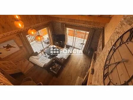 colmars les alpes  chaumie  magnifique demi chalet offrant de superbes volumes  129m2 env 