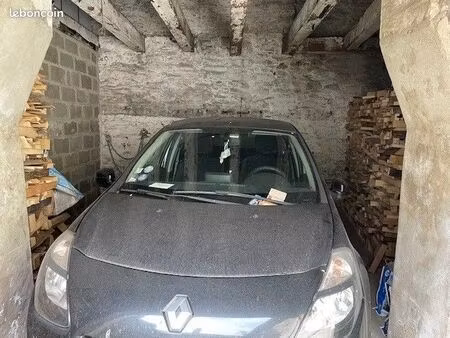 location garage intra à partir 15 euro/jour