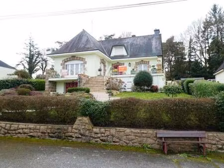 vente maison à guémené-sur-scorff (56160) : à vendre / 154m² guémené-sur-scorff