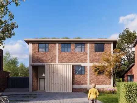 bedrijfspand met woning