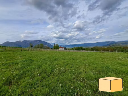 terrain à bâtir hors lotissement de 2577 m² à vongnes 01350