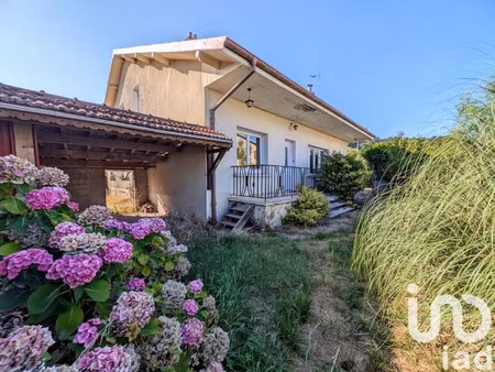 vente maison de village 9 pièces