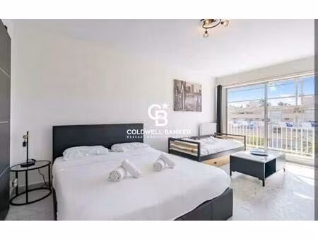 studio 34m2 avec piscine  parking et cave au dernier étage