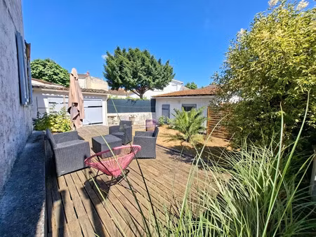 vente maison 4 pièces 158 m² à les gonds (17100)  180 000 €