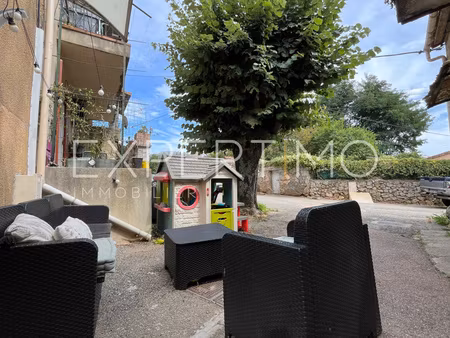 charmante tiny house rénovée au cœur du village historique de tavaco