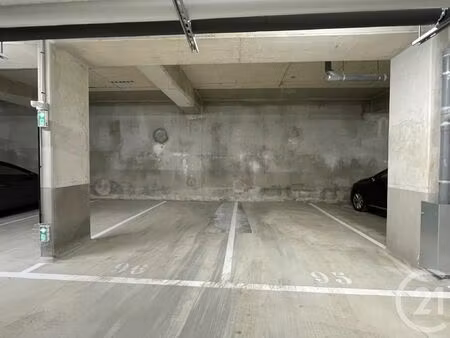 location parking moissy cramayel 77550