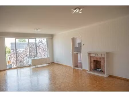 appartement te koop in aartselaar met 3 slaapkamers