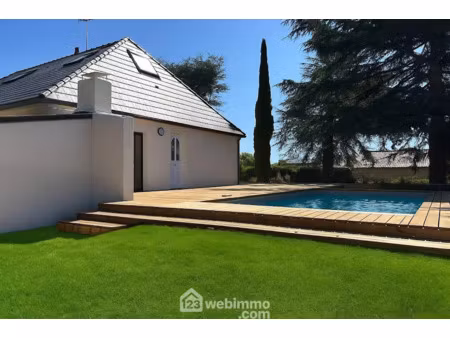 vente maison 6 pièces 184 m² à chasseneuil-du-poitou (86360)  399 900 €