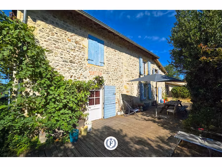 exclusivité maison en pierre vue panoramique terrain pis