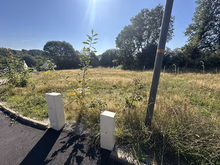 terrain constructible 521 m2 viabilisé proche centre-v