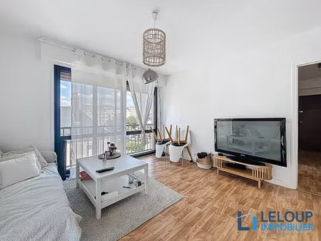 location appartement 2 pièces 52 m² à rouen (76100)