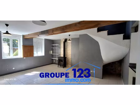 maison au centre d'aillant-sur-tholon