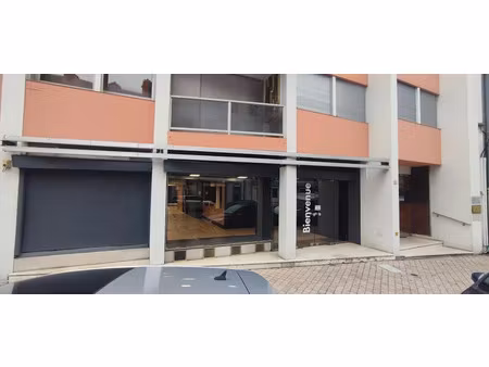 location locaux professionnels 145 m² à tarbes (65000)  1 380 €