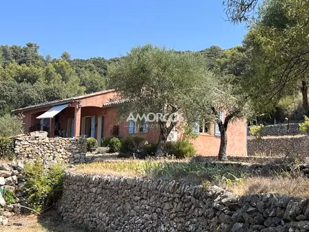 maison de luxe à vendre à évenos