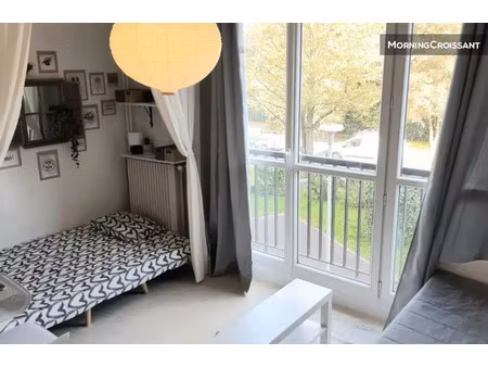 location meublée appartement 1 pièce 18 m² à rouen (76000)  600 €