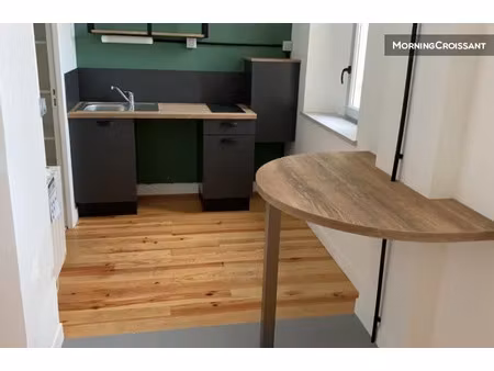 location meublée appartement 1 pièce 18 m² à fontainebleau (77300)  640 €