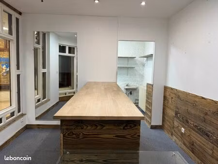 murs commerciaux centre val claret