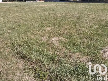 vente terrain à bâtir 751 m²