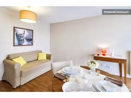 location meublée appartement 2 pièces 47 m² à chalon-sur-saone (71100)  1 110 €