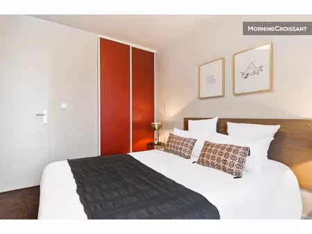 location meublée appartement 1 pièce 18 m² à la madeleine (59110)  1 740 €