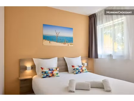 location meublée appartement 2 pièces 27 m² à merignac (33700)  1 020 €