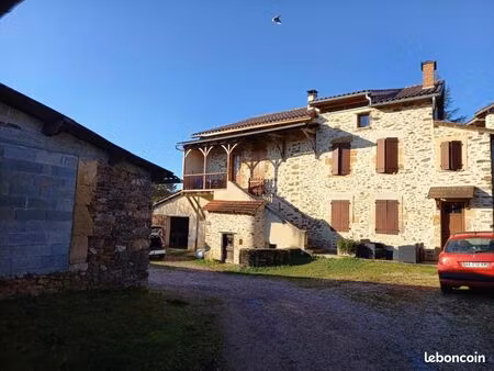 bel appartement + garage