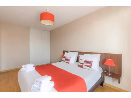 location meublée appartement 2 pièces 37 m² à cornebarrieu (31700)  1 200 €