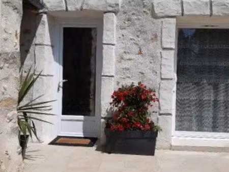 location meublée duplex 2 pièces 29 m² à moisenay (77950)  1 259 €