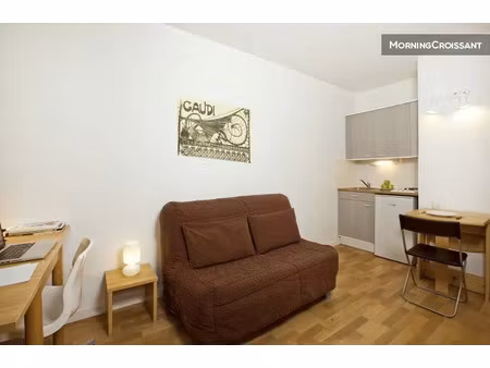location meublée appartement 2 pièces 38 m² à noisy-le-grand (93160)  1 350 €