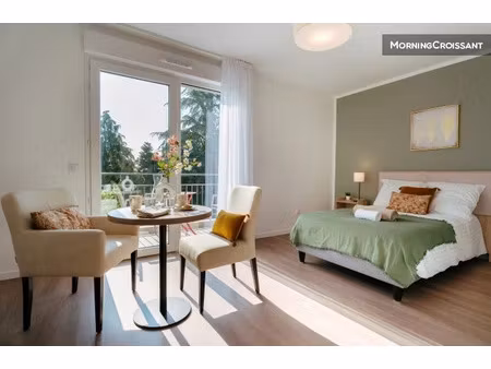 location meublée appartement 1 pièce 30 m² à ploermel (56800)  1 268 €