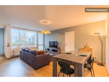 location meublée appartement 1 pièce 56 m² à la madeleine (59110)  1 630 €