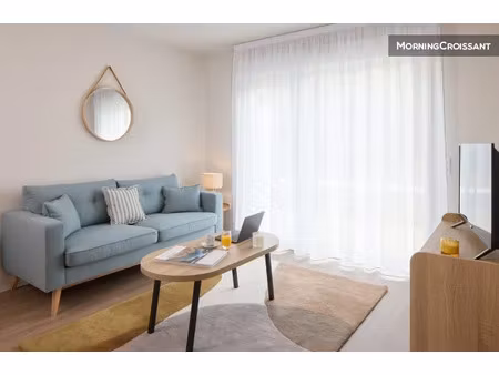 location meublée appartement 2 pièces 42 m² à marnes-la-coquette (92430)  1 860 €