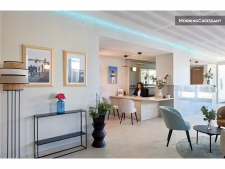 location meublée appartement 1 pièce 32 m² à quiberon (56170)  1 590 €