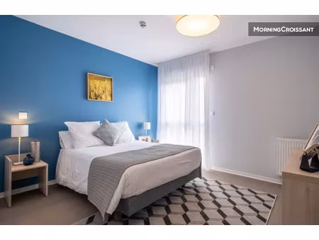 location meublée appartement 3 pièces 45 m² à balma (31130)  2 356 €