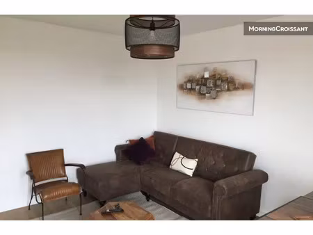 location meublée appartement 3 pièces 54 m² à l'hay-les-roses (94240)  2 400 €